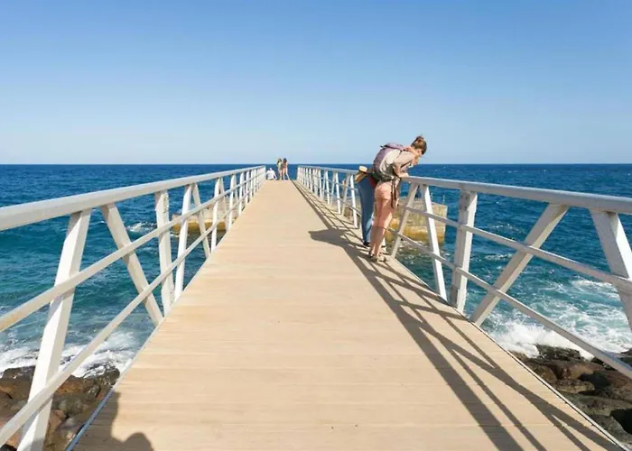 Live Alsaca Con Balcon Y Vista Al Mar كانديلاريا