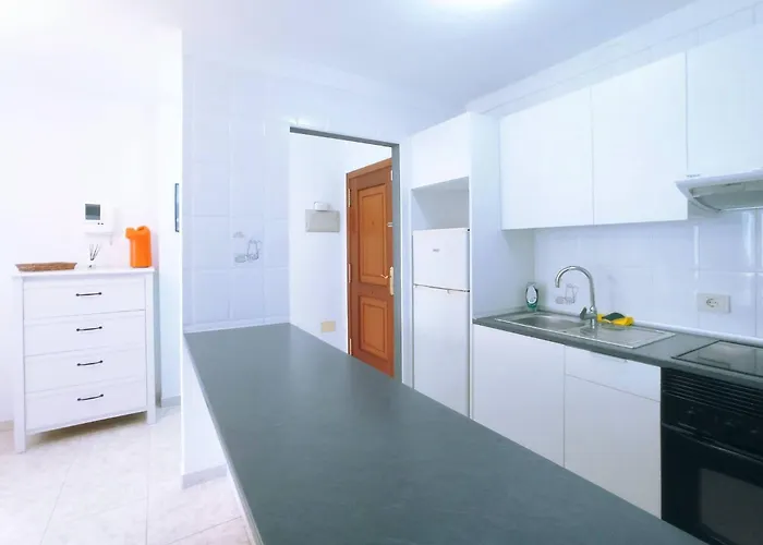 Live Alsaca Con Balcon Y Vista Al Mar Candelaria